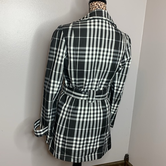 Speak2Me Medium Plaid Ruffle Collar Trench Coat - Picture 5 of 5